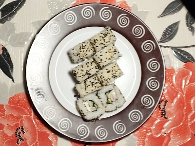 Суши Кальмар с манго-соусом