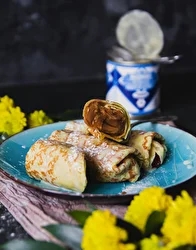 Блинчики с вареной сгущенкой