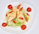 Салат Цезарь с курицей