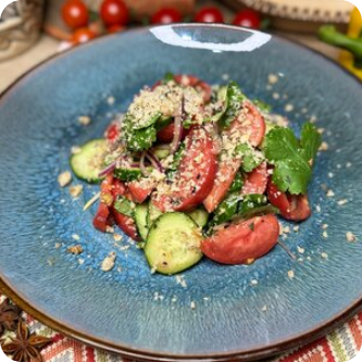 Салат по-грузински с орехами