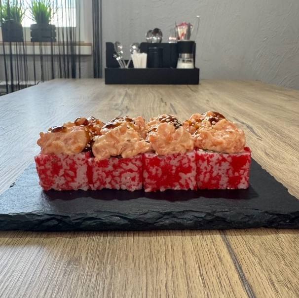 Ролл «Калифорния с тар-таром»