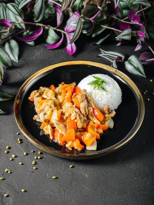 Свинина жар. с овощами и рисом