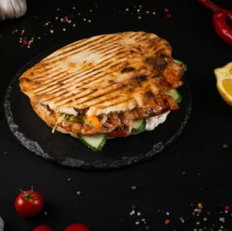 Бургер с фаршированным филе