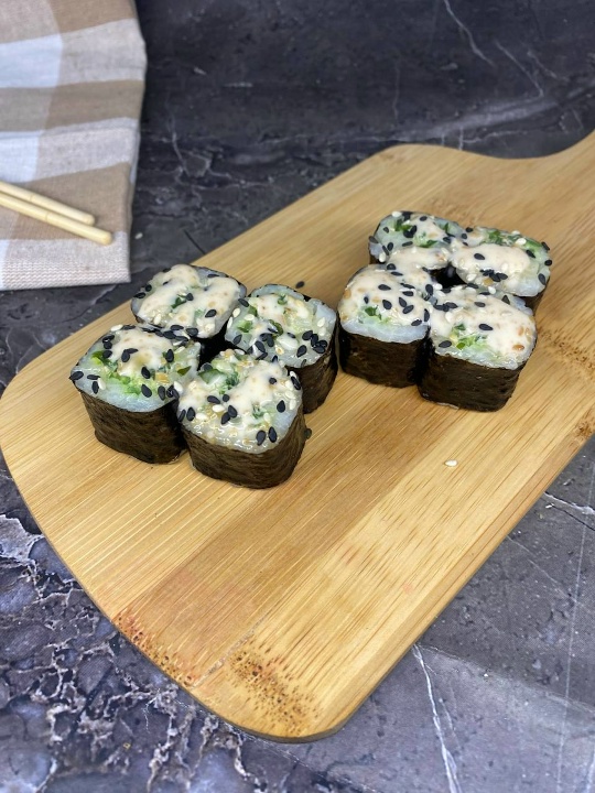 Маки с чукой