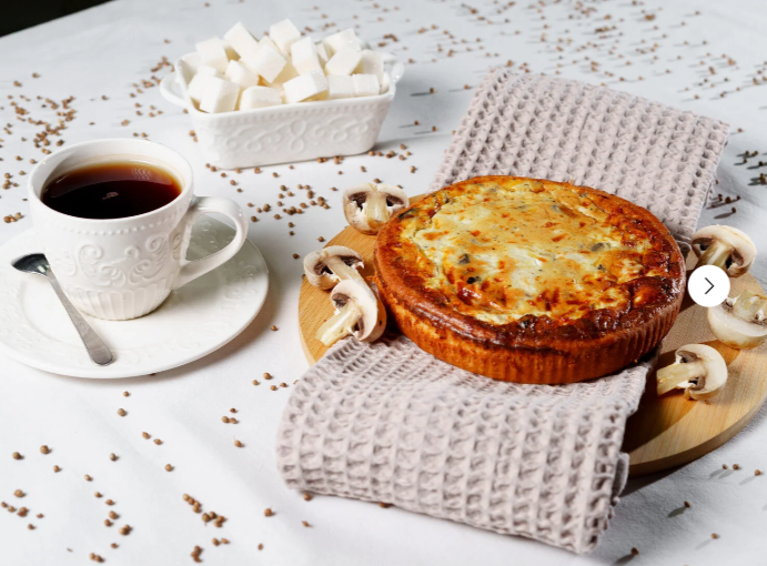 Киш с курицей и грибами