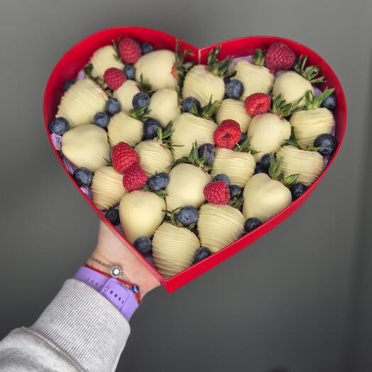 Клубника в белом шоколаде