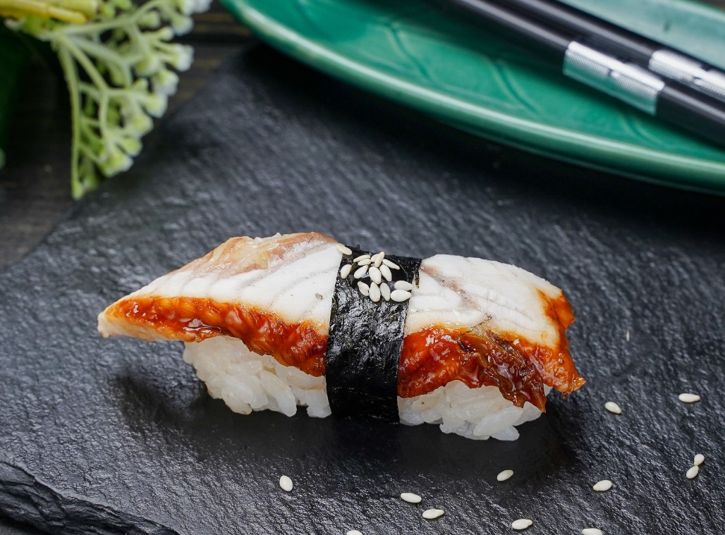 Суши "Угорь"