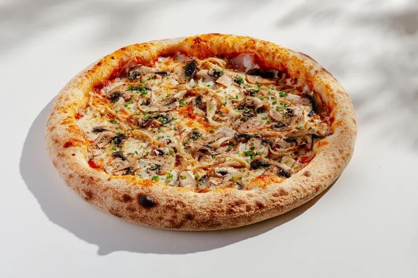 Пицца Ветчина и Грибы
