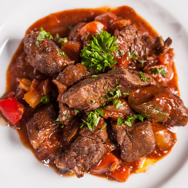 Гуляш из говядины 