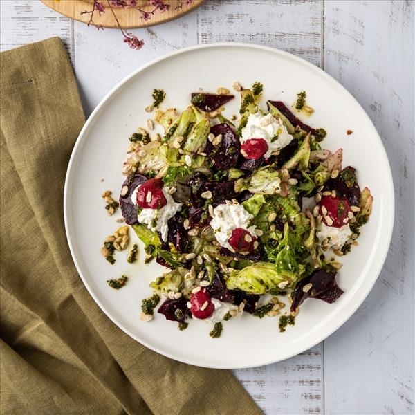 С запеченной свеклой и сыром креметта