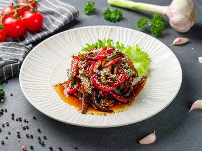Салат Мясной острый