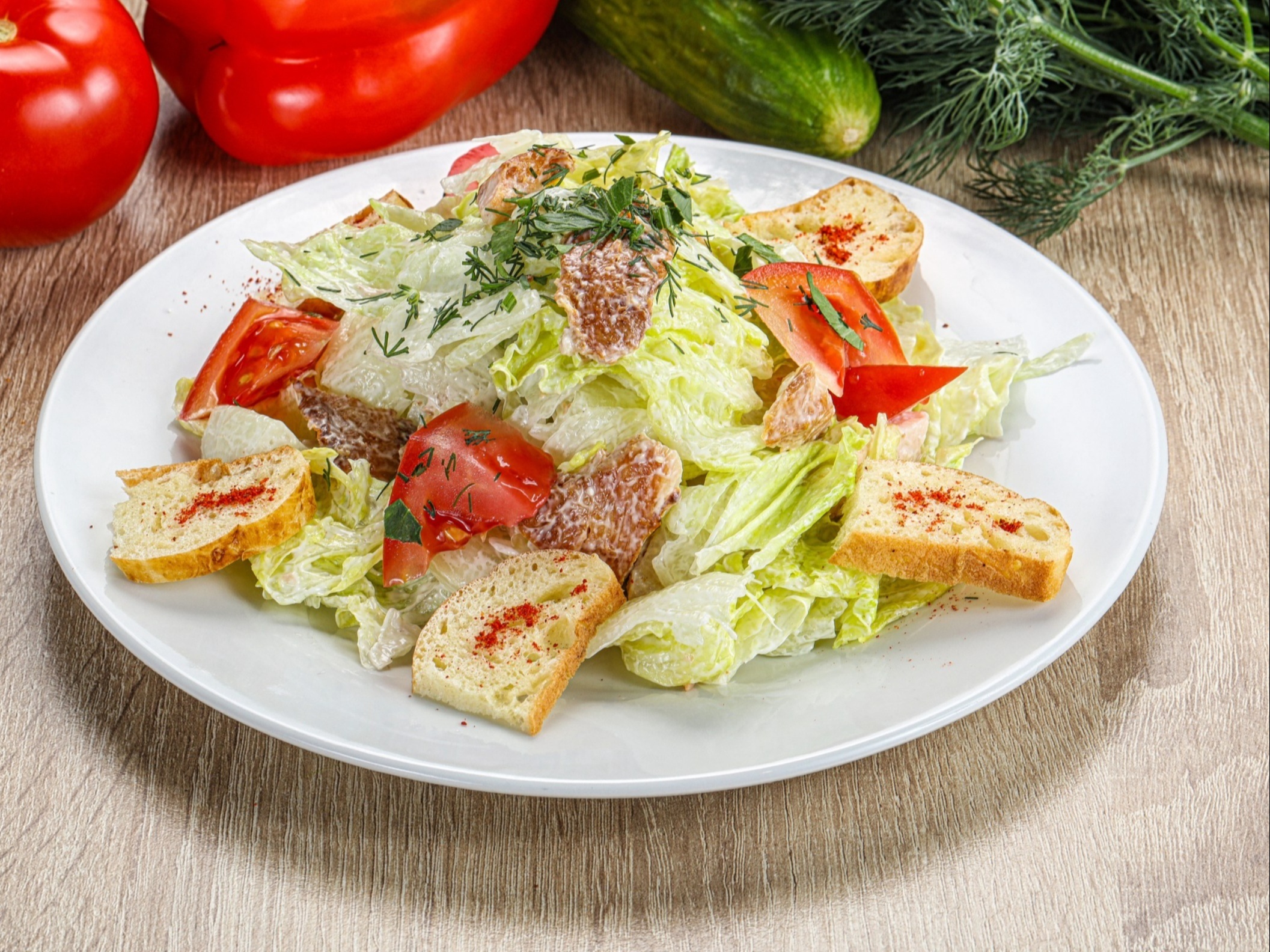 Салат Цезарь с курицей