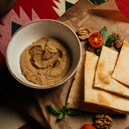 Паштет из куриной печени с лепешкой пури