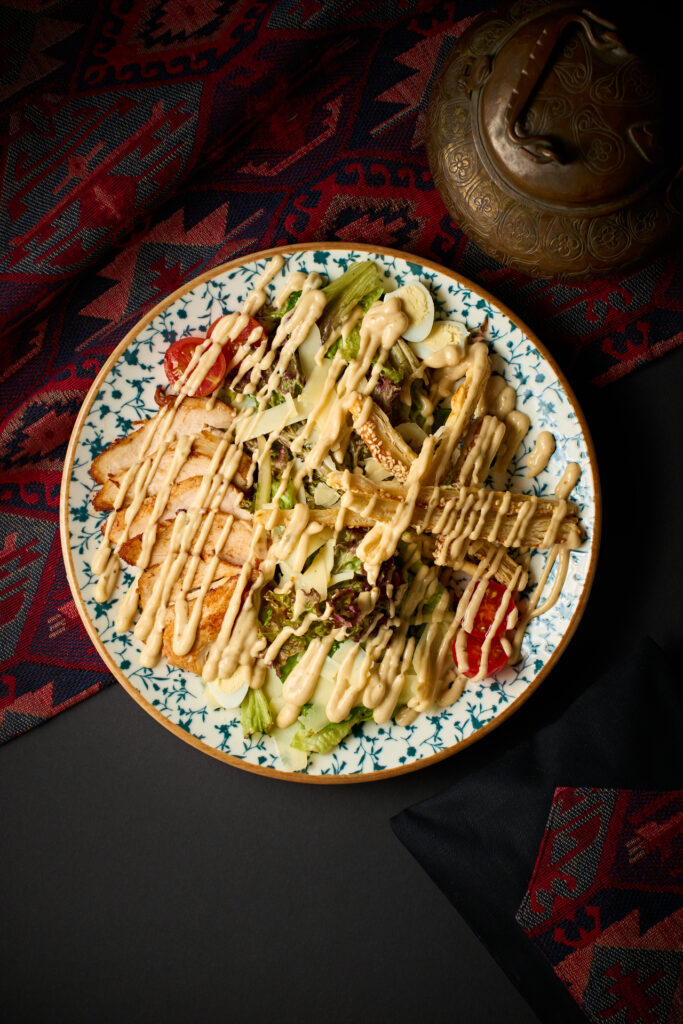 Цезарь с курицей