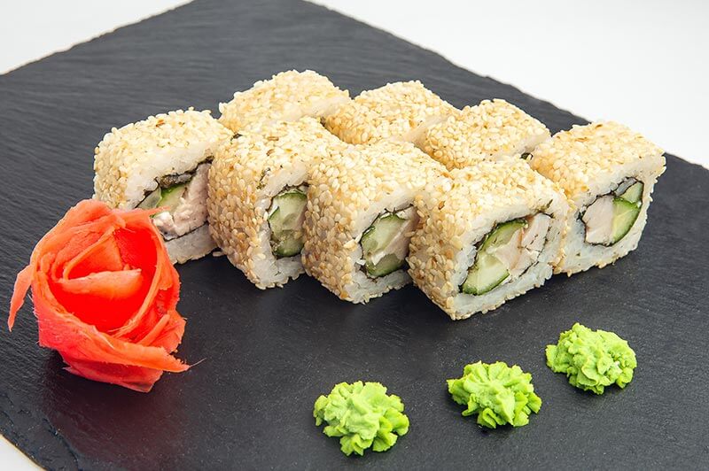 Ролл с курицей