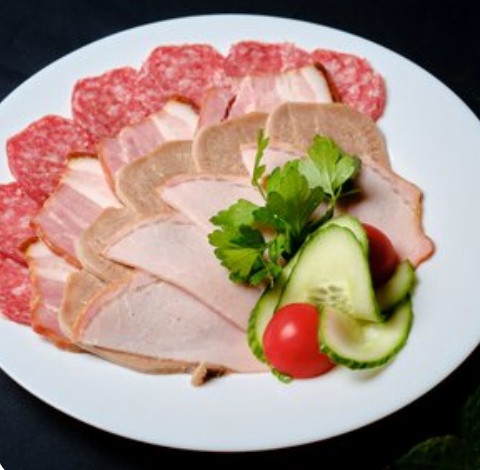 Ассорти мясное