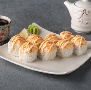 Запеченный с крабом под сырным соусом