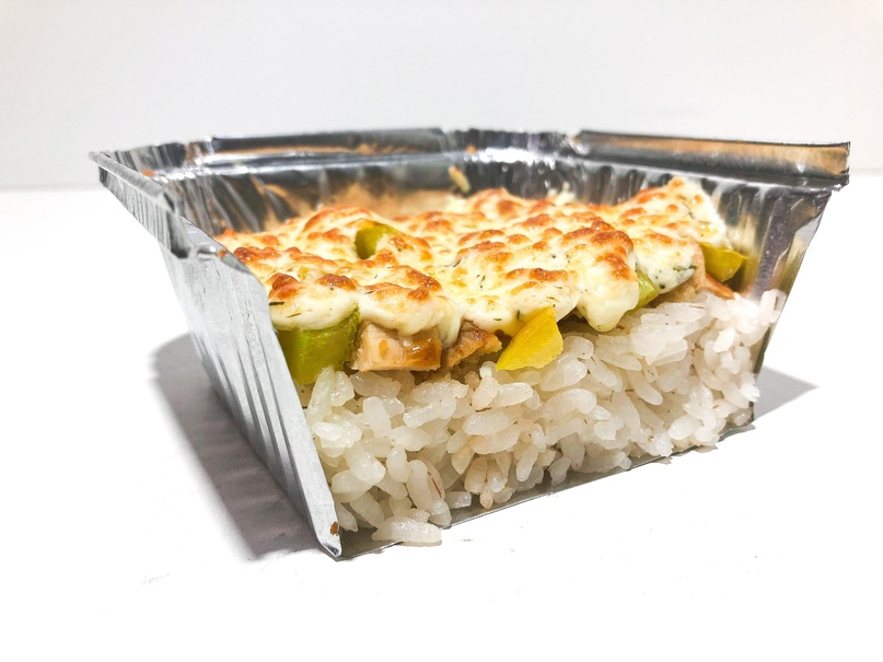 Лазанья с курицей с соусом белым