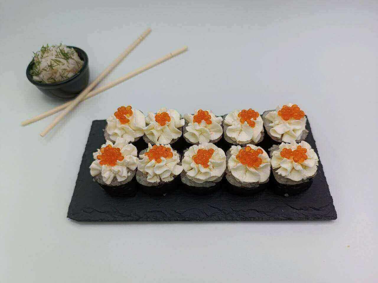 Икура маки (10 шт.)