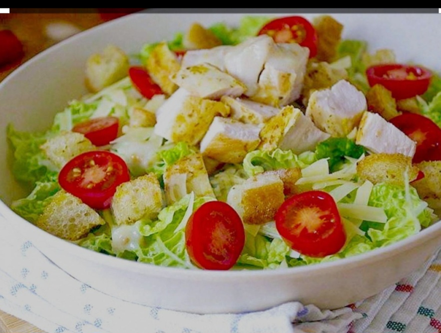 ЦЕЗАРЬ С КУРИЦЕЙ