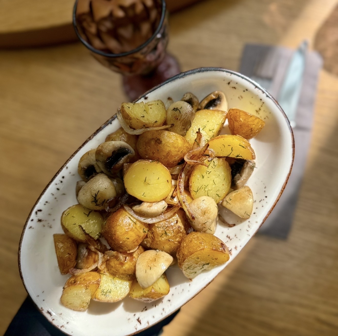 Картофель жареный с грибами