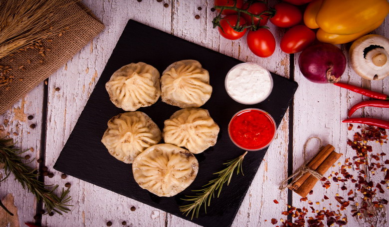 Хинкали (минимальный заказ 10 шт)