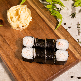 Ролл с курицей (маки)