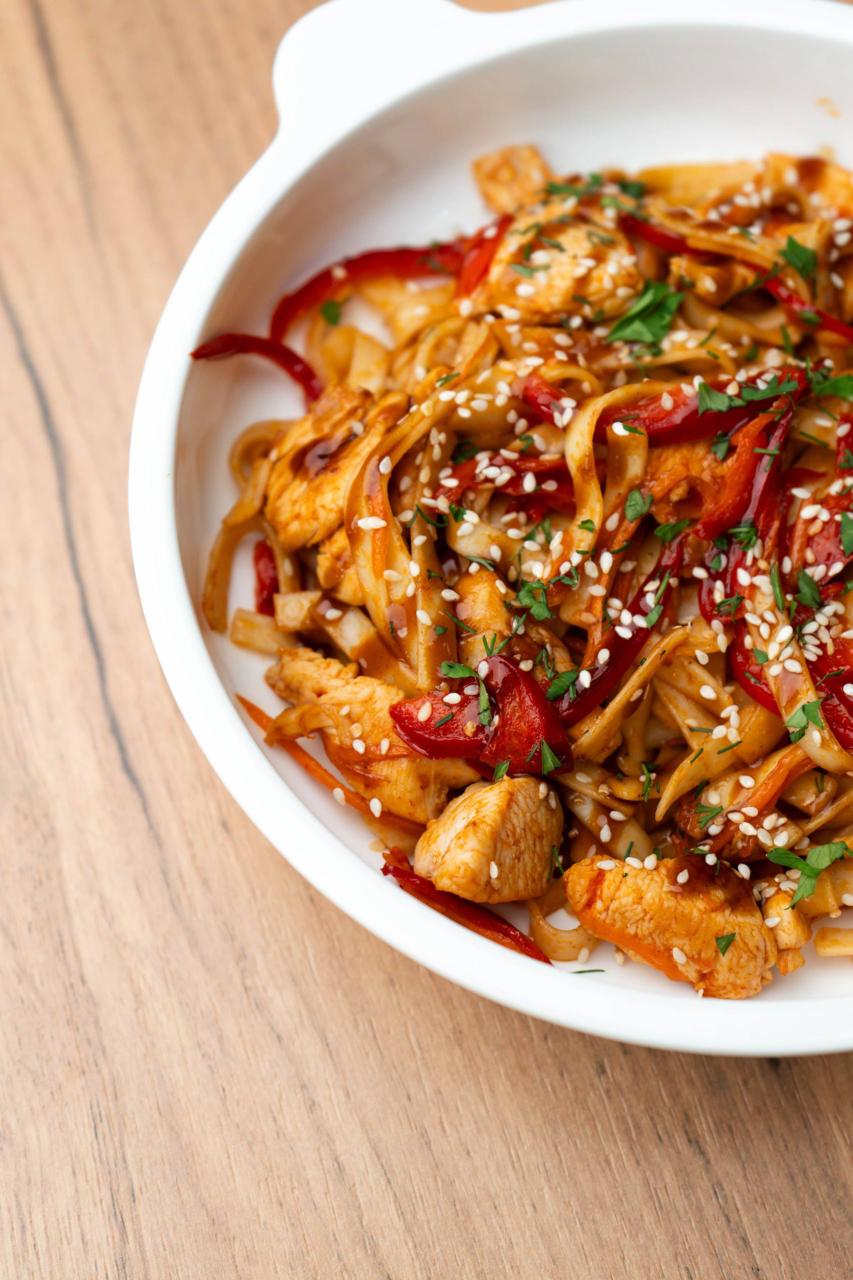 Вок со свининой