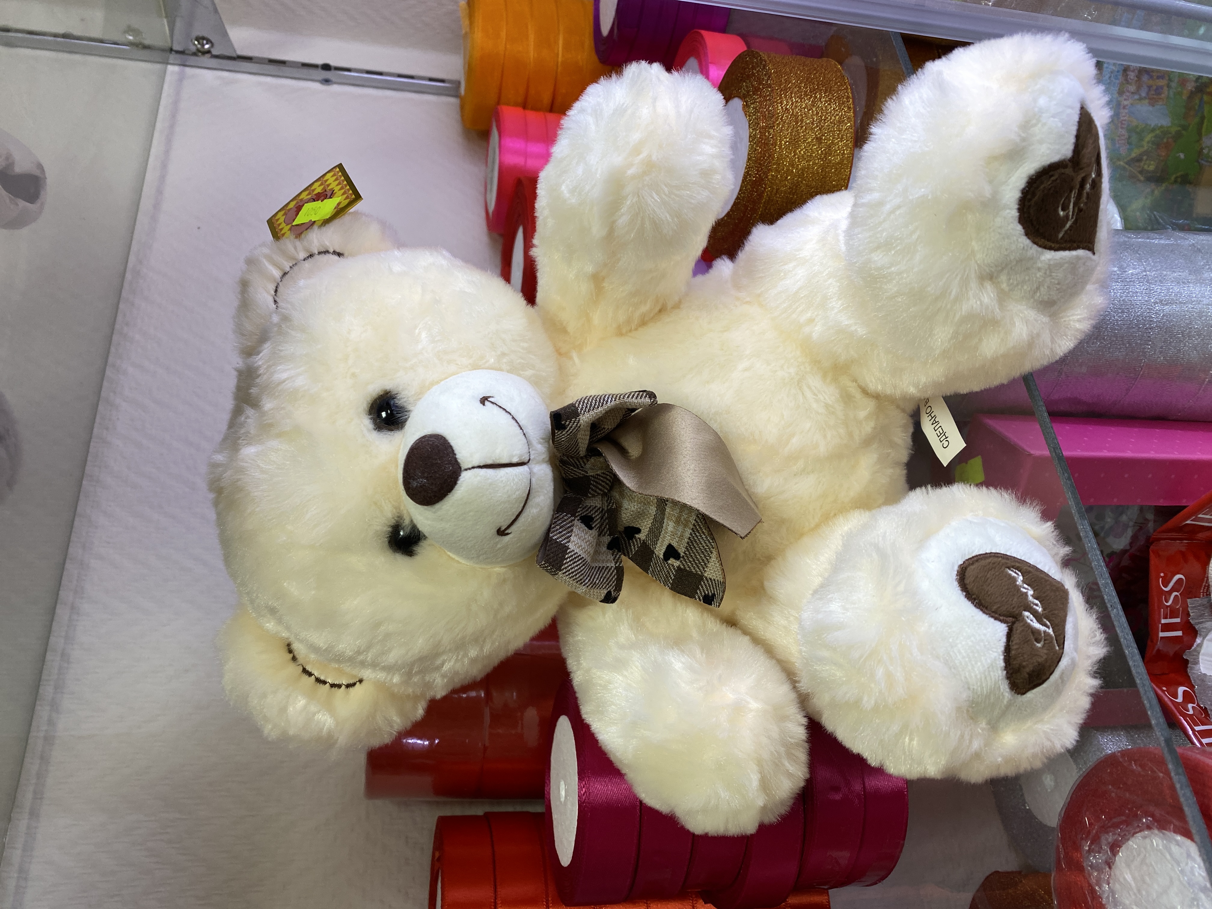 Мишка плюшевый 