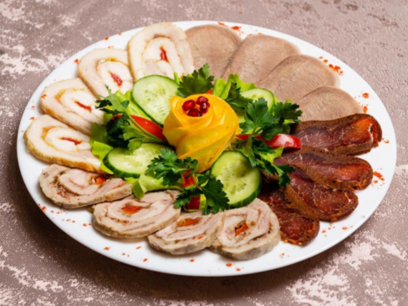 Мясное ассорти