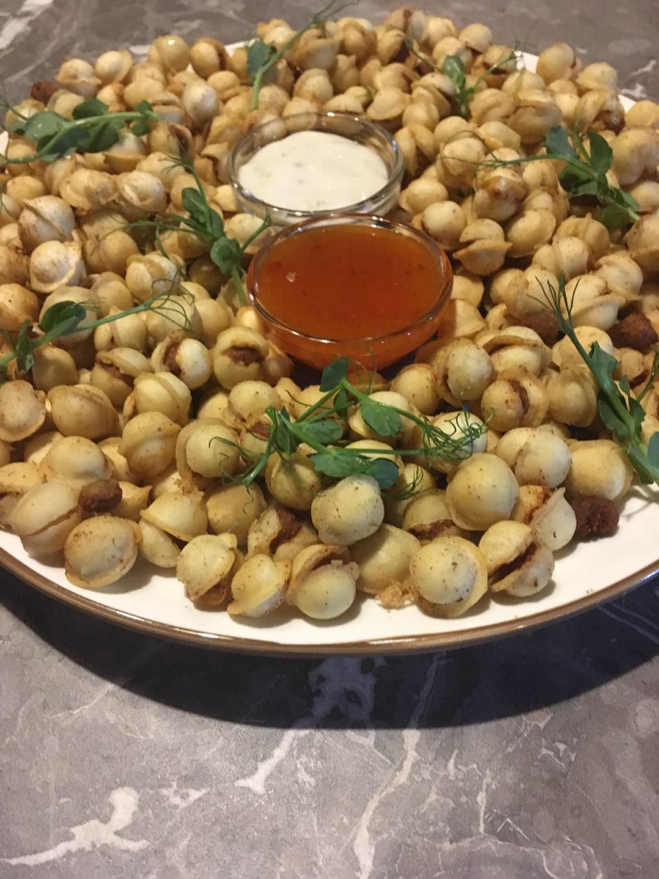 Пивмешки с соусом