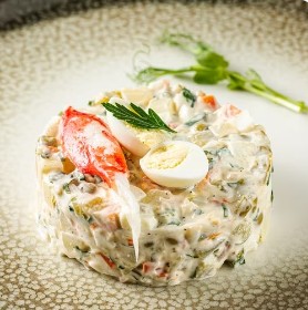 Оливье с крабом