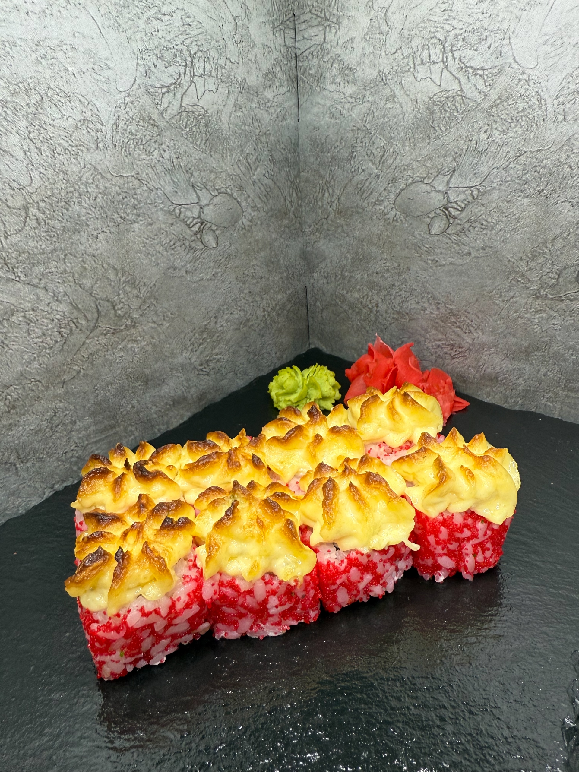 Запечённый сырный с крабом