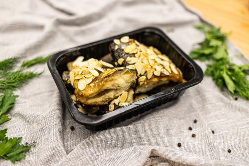 Форель с миндалем