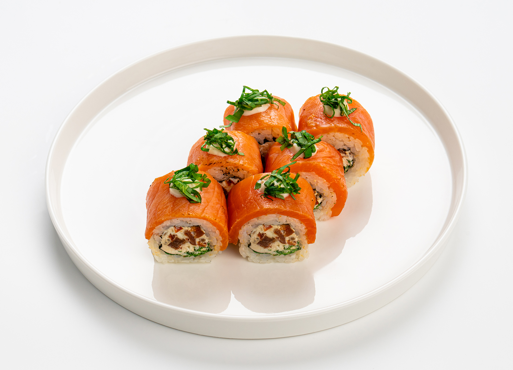 Филадельфия с пармезаном и базиликом