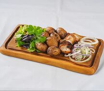 Картофель на углях с курдюком