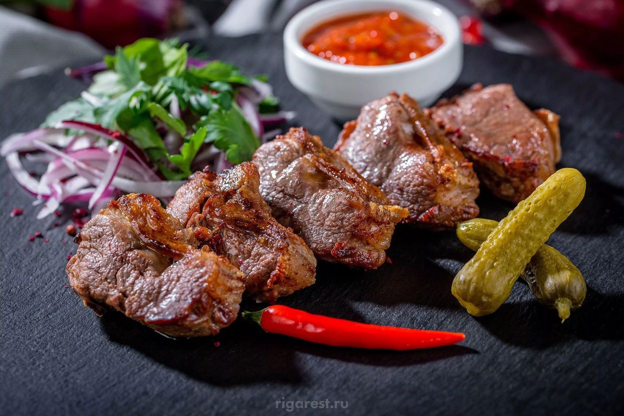 Шашлык из бараньи мякоти 500 г