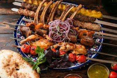 Ассорти из шашлыков в тандыре