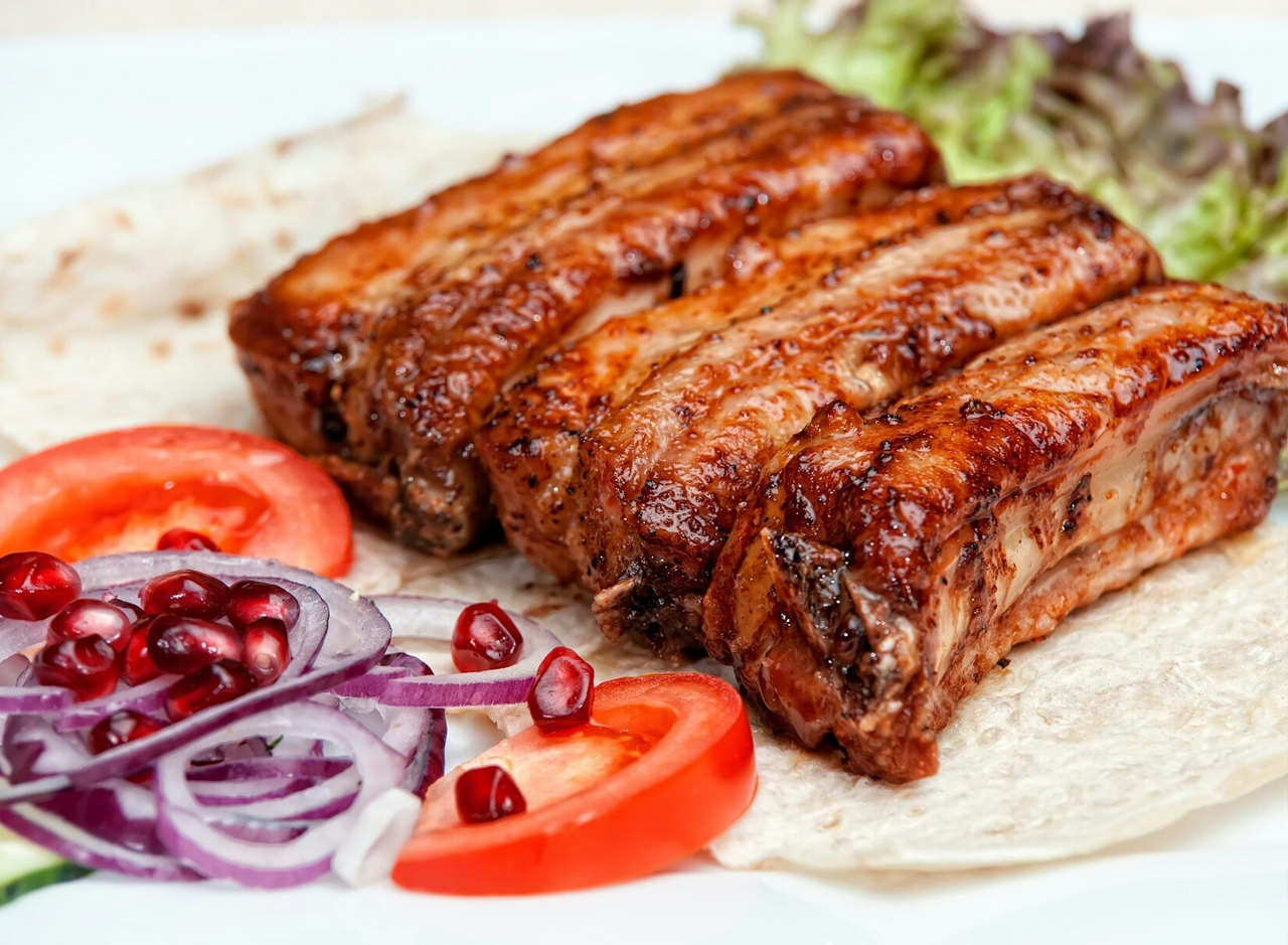 Шашлык из свиной ребер 200г