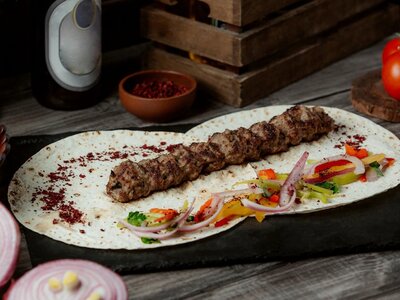 Шаурма с люля-кебабом из курицы