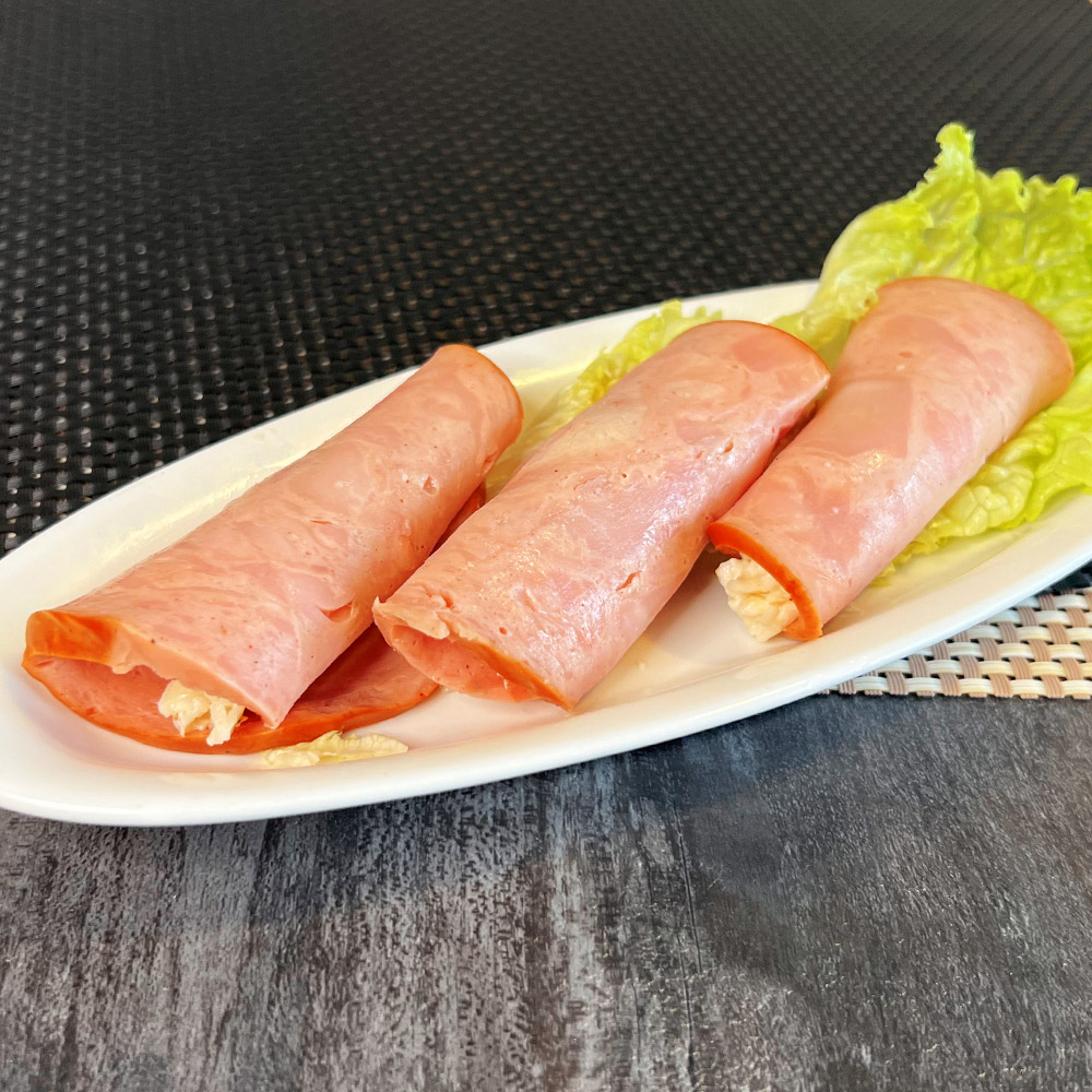 Рулетики из ветчины с грецким орехом