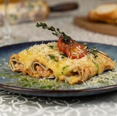 Каннеллони с курицей