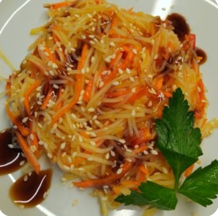 Фунчоза с корейской морковкой