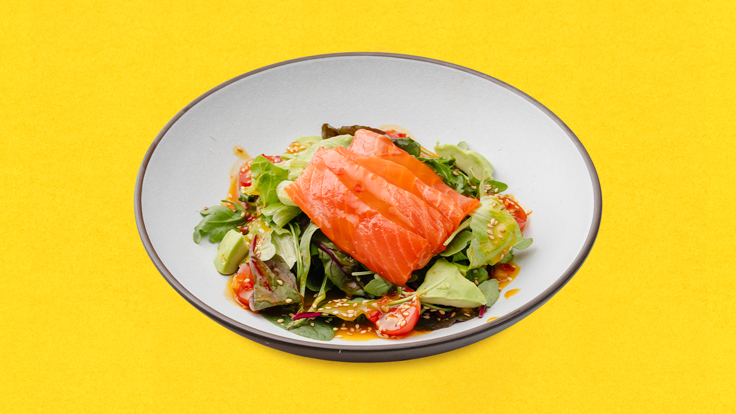 Фреш-салат с лососем