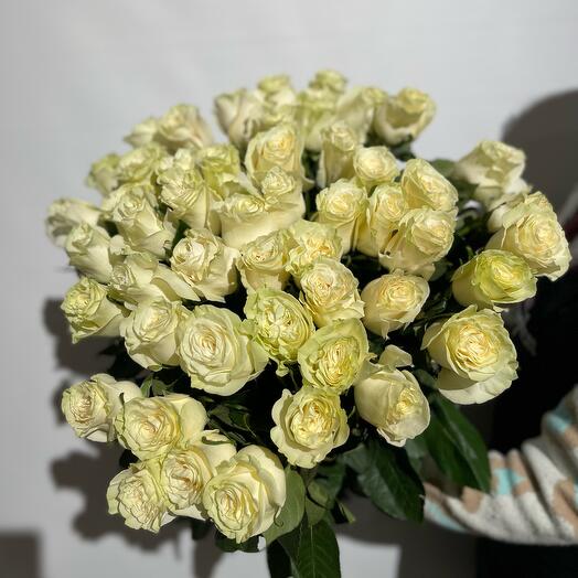 Белые розы Мондиаль