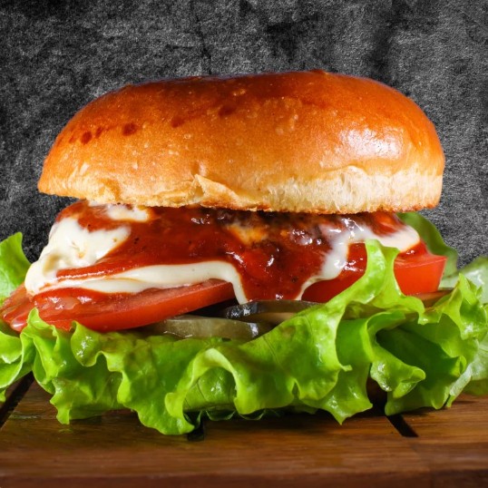 Гамбургер с соусом Dыммясо