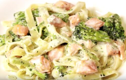 Удон с лососем и брокк. в слив-горч.с.