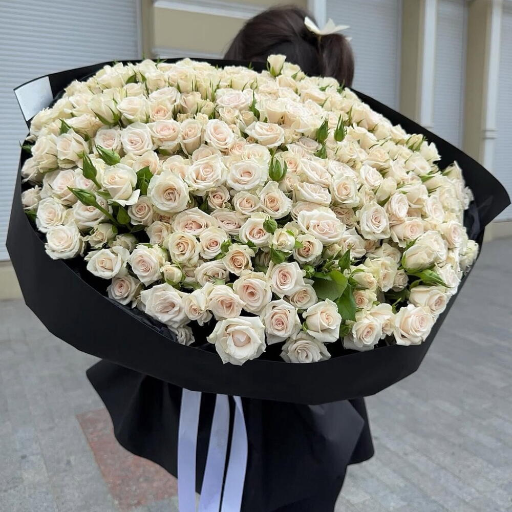 Кустовые розы букет нежность