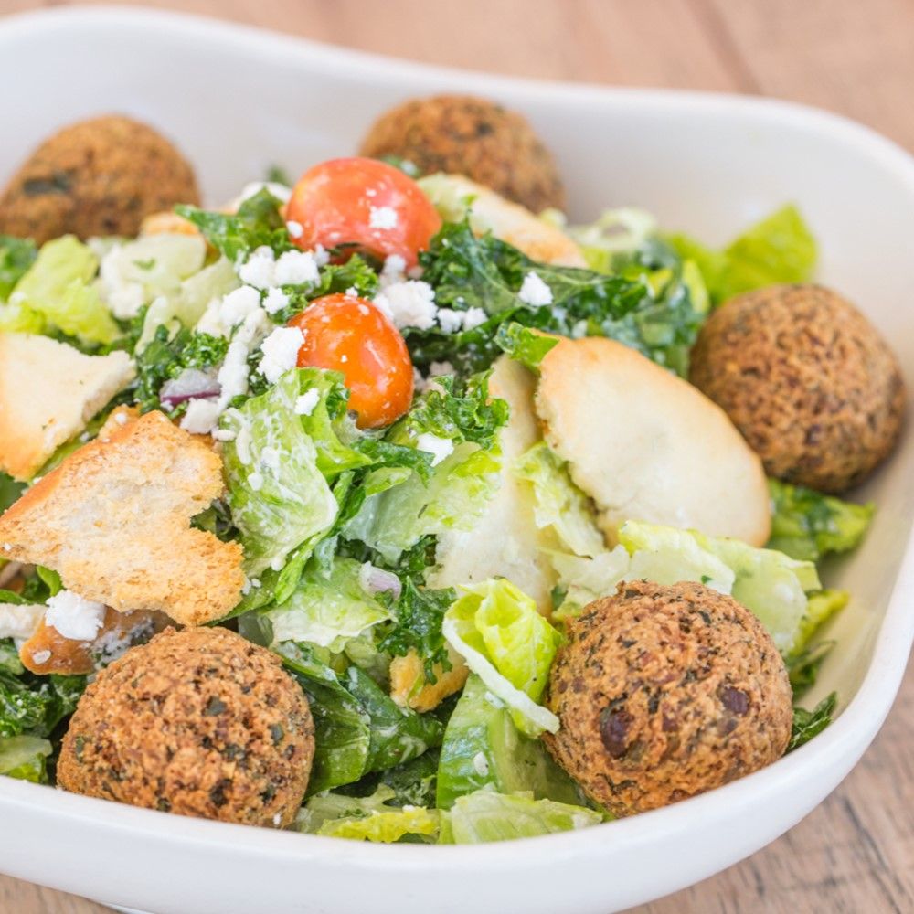 САЛАТ А-ЛЯ ЦЕЗАРЬ ВЕГАН С ФАЛЯФЕЛЕМ