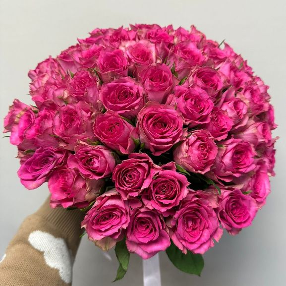 51 розовая роза